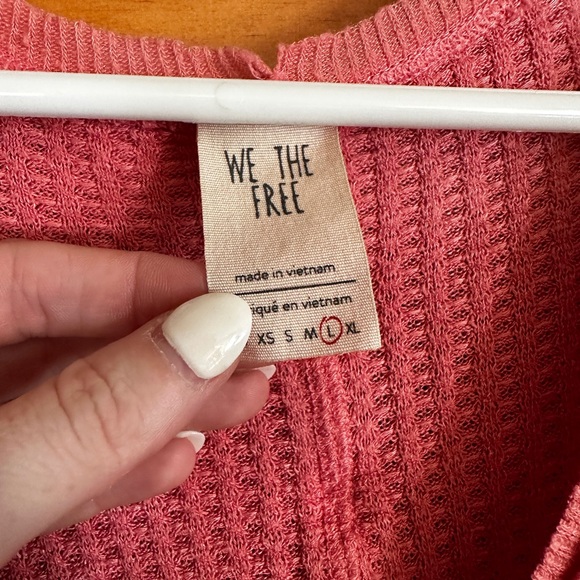 Free People Catalina V-Neck - Picture 4 of 4